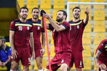 تمرین با نشاط تیم ملی پیش از بازی با امارات