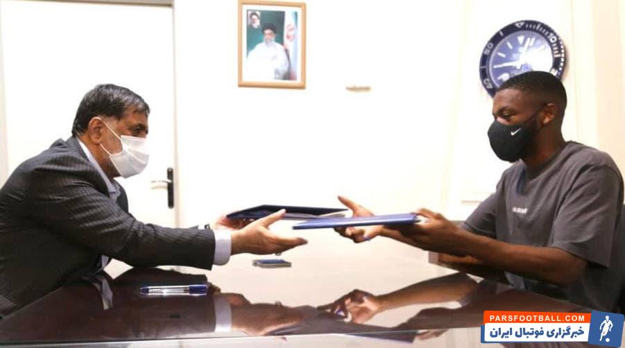 کوین یامگا : شاید بتوان گفت استقلال بزرگترین باشگاه ایران و آسیا است