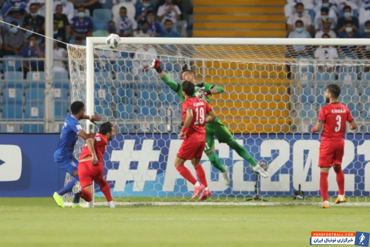 حواشی بازی الهلال و پرسپولیس ؛ خوش و بش گل محمدی با ژاردیم و حضور پرتعداد هواداران الهلال با لباس های سفید و آبی