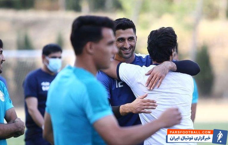 رشید مظاهری : از فرهاد مجیدی ممنونم که همیشه دغدغه اش روزهای خوب برای استقلال است