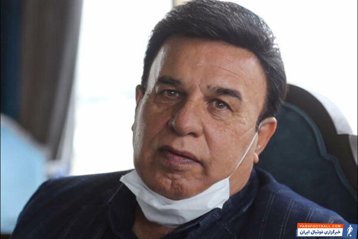 پرویز مظلومی در خصوص شایعه اولتیماتوم شش هفته ای آجورلو به فرهاد مجیدی برای مدعی بودن گفت : تیم استقلال از همان هفته اول باید نشان دهد که مدعی است.