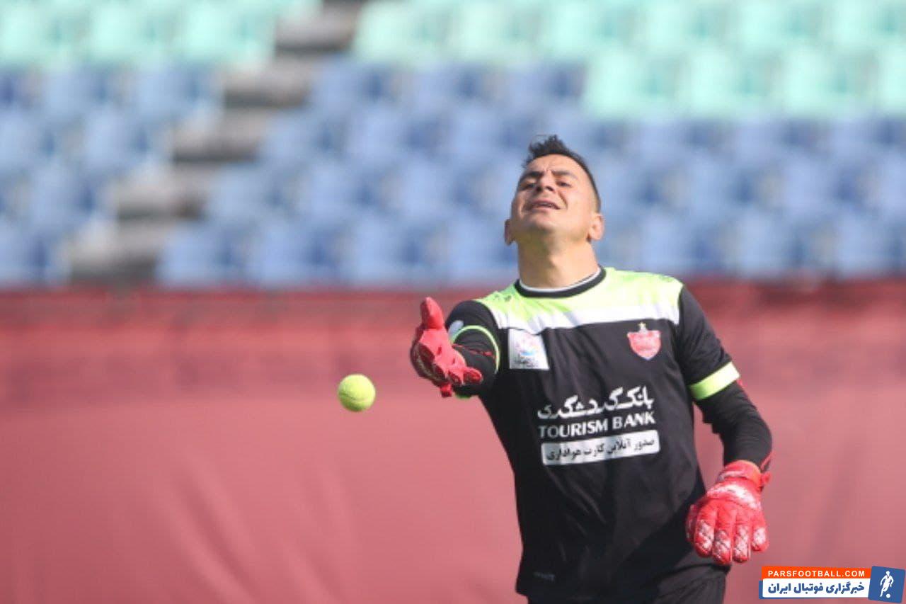 حامد لک دروازهبان پرسپولیس تمرینات پرفشارتری نسبت به همیشه انجام میدهد و به دنبال تکرار عملکرد سال گذشته است.