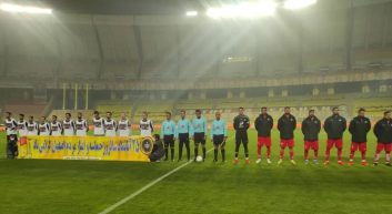 در هفته پنجم لیگ برتر تیم های سپاهان و تراکتور در ورزشگاه نقش جهان به تساوی بدون گل دست یافتند . این نتیجه بیشتر از همه به نفع پرسپولیس بود.