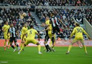 نیوکاسل 3 - 3 برنتفورد ؛ تک امتیاز یاران سامان قدوس در بازی جذاب لیگ برتر انگلیس