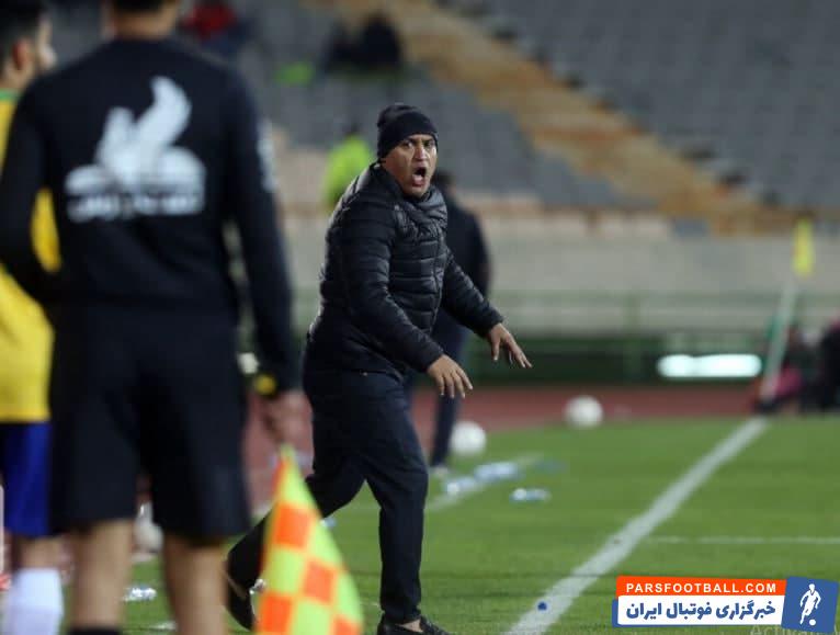 واکنش علیرضا منصوریان به گل پرسپولیس