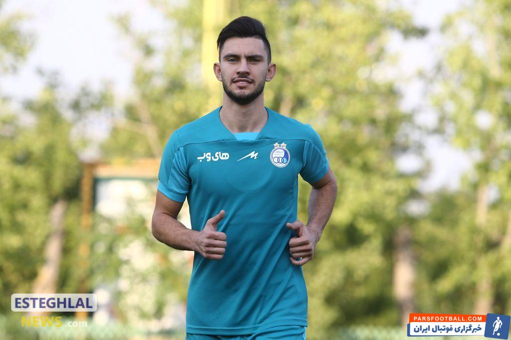 ادامه حضور محمدرضا آزادی در استقلال