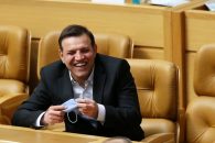 پرسپولیس ؛ حضور شهاب الدین عزیزی خادم در اردوی صنعت نفت پیش از بازی مقابل پرسپولیس