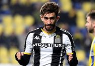 علی قلی زاده وینگر تیم ملی فوتبال ایران به رکورد 100 بازی برای شارلوا رسید