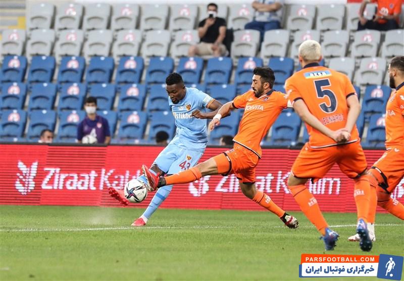 کایسریاسپور در حضور 90 دقیقه ای حسینی مقابل ریزهاسپور یک بر صفر شکست خورد