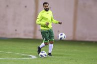 در ترکیب تیم ملی در بازی با سوریه احتمالا میلاد محمدی جانشین وحید امیری می شود تا امیری یک خط جلوتر بیاید و انصاری فرد هم جای سامان قدوس را می گیرد.