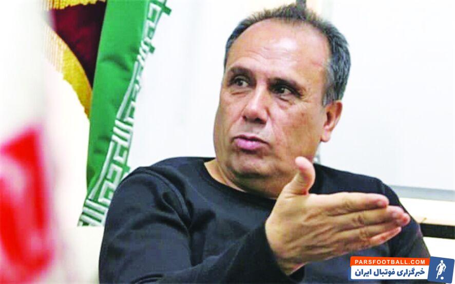 ضیا عربشاهی : دست یحیی گل محمدی برای همه رو شده است ؛ قهرمانی پرسپولیس با این سیستم به خطر می افتد