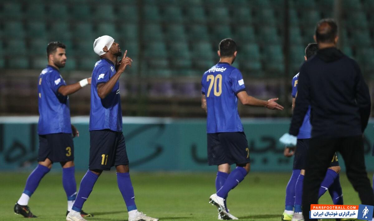 شماره پیراهن رودی ژستد در استقلال مشخص شد تا فرهاد مجیدی به زوج فرانسوی خط حمله تیمش امیدوار شود.