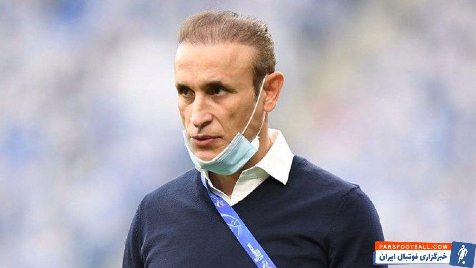 یحیی گل محمدی سر مزار هوادار فقید باشگاه پرسپولیس حاضر شد