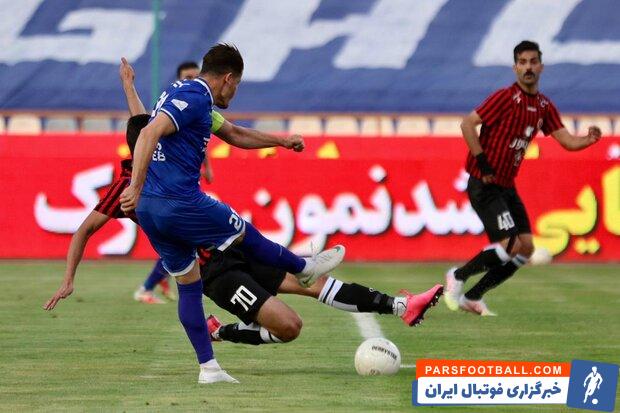 وریا غفوری به احتمال فراوان به ترکیب اصلی استقلال مقابل نساجی مازندران نخواهد رسید