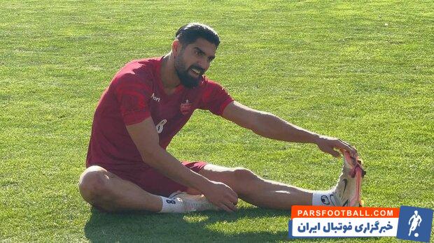 رضا اسدی صفحه مجازی خود در اینستاگرام را غیرفعال کرد تا تمام تمرکز خود را روی تمرینات بگذارد تا به همان بازیکنی که هواداران می خواهند تبدیل شود.