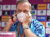 دیک ادووکات : در تیم ملی عراق بازیکنانی مثل ایران نداریم