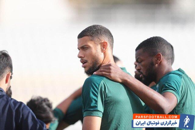 استقلال ؛ آبی پوشان منتظر تایید نهایی فدراسیون فوتبال برای استفاده از خارجی ها