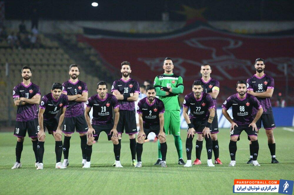 تیم پرسپولیس در دیدار مقابل مس رفسنجان هم با دفاع سه نفره بازی خواهند کرد.