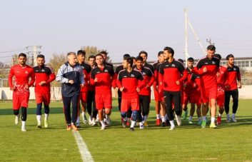 زونیمیر سولدو سرمربی جدید باشگاه تراکتور در تمرینات این تیم حاضر شد