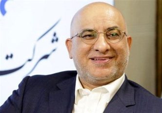 اعضای هیات مدیره پرسپولیس برای اینکه مجید صدری در این مقطع حساس استعفا ندهد ، او را به عنوان مدیرعامل پرسپولیس به وزیر ورزش معرفی کردند.