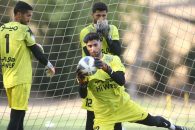 علیرضا رضایی ، دروازه بان تیم استقلال پس از دیدار با نساجی گفت : من نمی‌توانم استقلال را نجات بدهم و این باشگاه اینقدر بزرگ است که نیاز به نجات من ندارد.