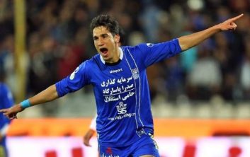 فرزاد حاتمی درباره عملکرد خارجی های استقلال گفت : ژستد اگر بدرد می خورد در همان اروپا می ماند . یامگا اصلا مهاجم تخصصی و چارچوب شناس نیست.