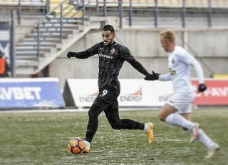 شهاب زاهدی مهاجم ایرانی تیم زوریا به عنوان برترین بازیکن هفته اخیر انتخاب شد