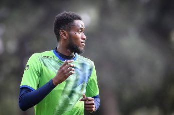 پشت پرده آرای پرونده بازیکن گابنی ؛ دستور رای گل گهر را مشاور حقوقی فدراسیون فوتبال داد