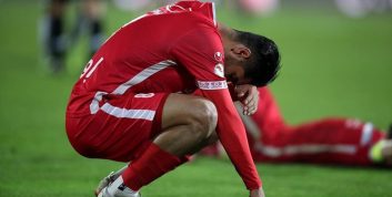 محمود کلهر : اشتباهات فردی باعث شد پرسپولیس گل بخورد ؛ بازیکنان جدی تر در بازی ها حاضر شوند