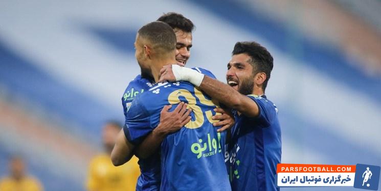 مسعود اقبالی : خارجی های استقلال برخلاف بازی های گذشته در مقابل سپاهان بیکار نبودند