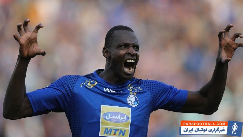 شکسته شدن درب منزل شیخ دیاباته