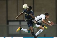 اریک بایناما امروز و در بازی مقابل فولاد نه تنها جایی در ترکیب تیمش نداشت بلکه حتی اسم او در فهرست گل گهر هم دیده نمی‌شد.