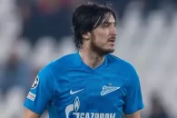 آینده سردار آزمون در زنیت