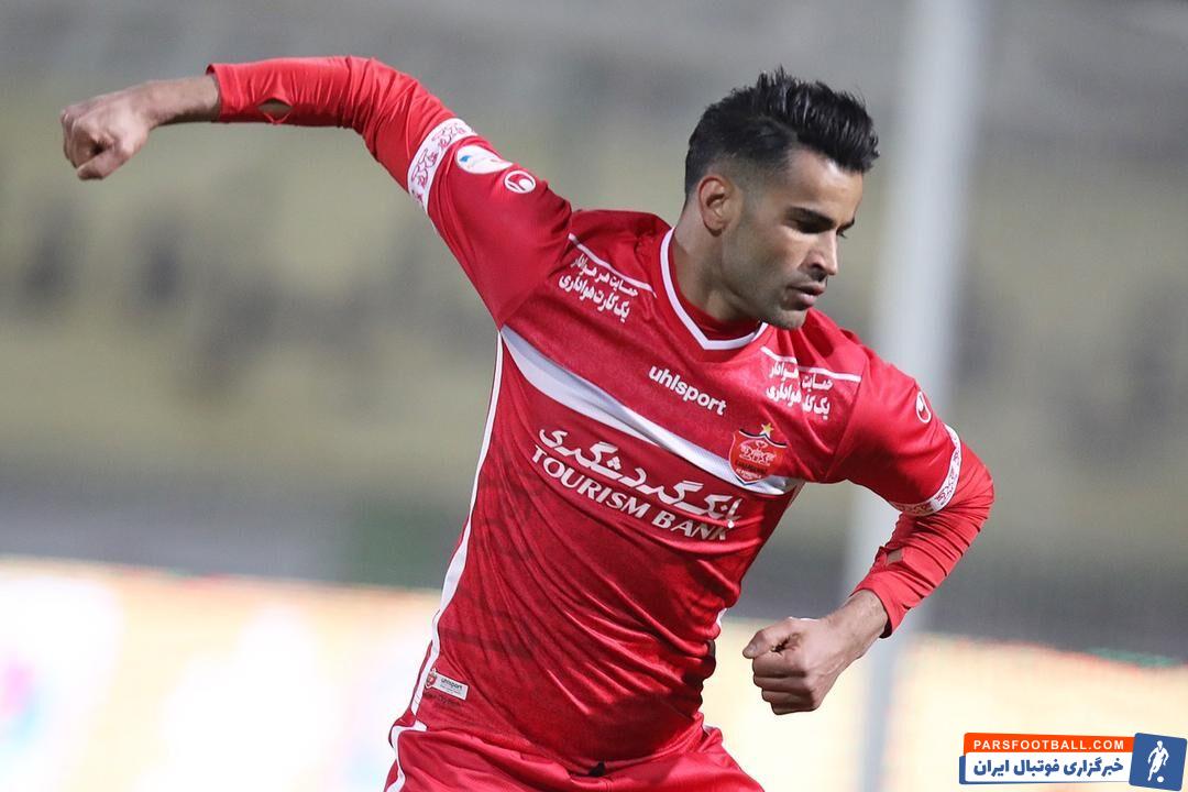 شادی جنجالی عیسی آل کثیر مهاجم پرسپولیس برابر پیکان ؛ حرکتی که خشم استقلالی ها را برانگیخت