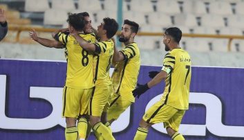 استقلال برابر نود ارومیه