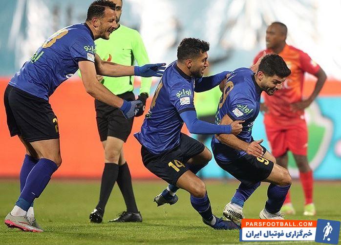 محمد نوری بازیکن پیشین استقلال خطاب به پرسپولیسی ها : برای عنوان دوم یا سومی لیگ بجنگید