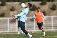 استقلال ؛ وریا غفوری با لباس شخصی در تمرین استقلال حاضر شد