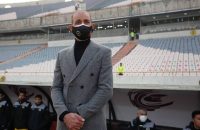 واکنش محرم نویدکیا به حذف ستاره لوگوی پرسپولیس در پوستر باشگاه سپاهان ؛ این چیزها اجتناب ناپذیر است