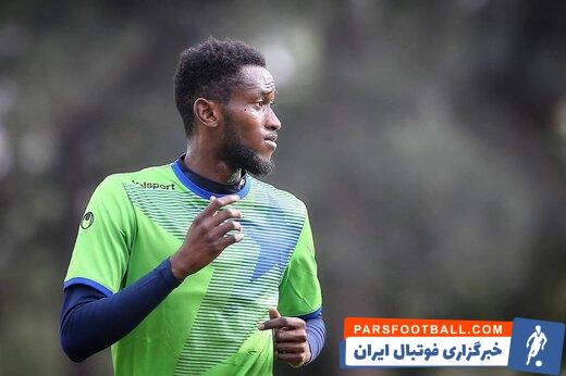 گل گهر ؛ استقلال به دنبال محرومیت موقت بازیکن تیم گل گهر سیرجان