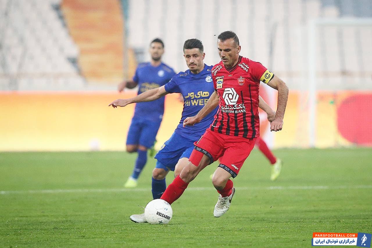 وریا غفوری و سیدجلال حسینی دو کاپیتان تیم های پرسپولیس و استقلال دربی پایتخت را از دست دادند تا اتفاق عجیبی برای این دیدار بیفتد.