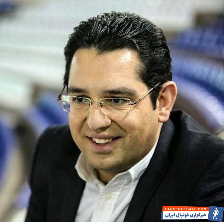 دربی نود و هفتم تهران بین تیم های پرسپولیس و استقلال امروز در ساعت ۱۶:۱۵ دقیقه برگزار می شود و محمدرضا احمدی هم آن را گزارش خواهد کرد.