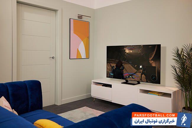 معرفی کامل تلویزیون 55 اینچ سامسونگ 55AU9000 از سایت رکسوند