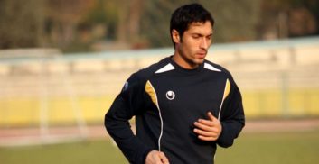 پیش بینی فرزاد آشوبی از بازی استقلال و پرسپولیس