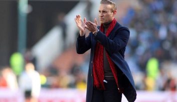 یحیی گل‌ محمدی