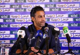 فرهاد مجیدی : دو بازیکن خارجی و احتمالاً دو بازیکن لیگ برتری میگیریم