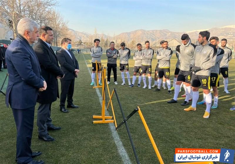 حمید سجادی وزیر ورزش و جوانان در تمرین تیم ملی حضور یافت