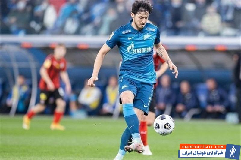 سردار آزمون در لیون