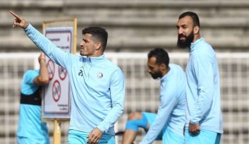 وریا غفوری بعد از پشت سر گذاشتن دوران مصدومیت امروز در تمرین تیمش در کنار سایر بازیکنان تمرین کرد.