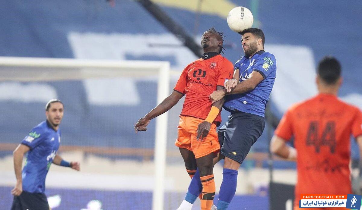 گلزنی گادوین منشا در برابر استقلال