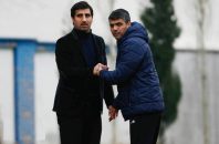 رضا حسن زاده ملی پوش پیشین استقلال : آقای مددی لطفاً سکوت کن !